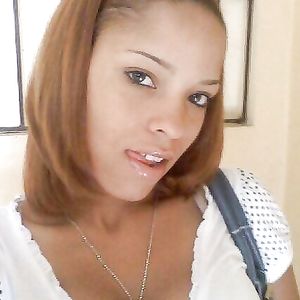 Dominicana SuperTetona - big boobs