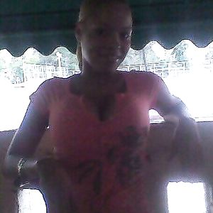 Dominicana SuperTetona - big boobs