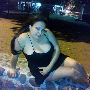 gordita caliente de fb - amateur