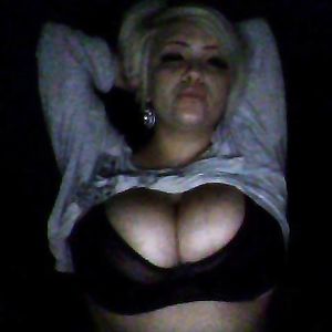 ricki love - close-up