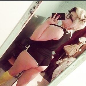 ricki love - close-up