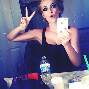 Diora Baird - celebrity