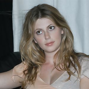Diora Baird - celebrity