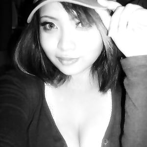 Thick malay with huge knockers - tits