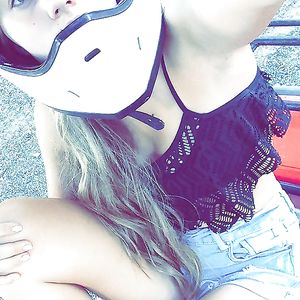 More Lia Marie - celebrity