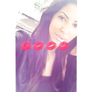 Belles et bonnes beurettes 3 - big boobs