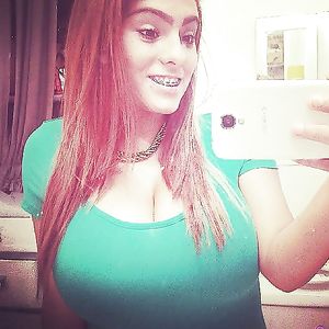 Webtastic Special: The Reds Vol.13 - big boobs