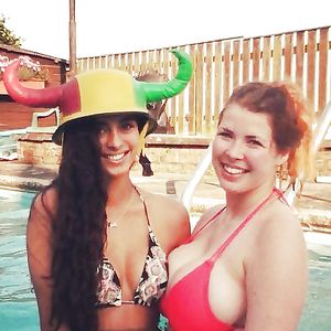 Webtastic Special: The Reds Vol.13 - big boobs