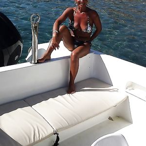 salope facebook bbbbbbb - big boobs