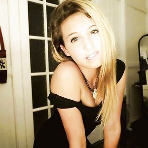 gorgeous bombeshells - teen