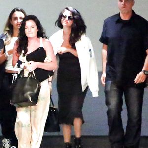 Selena Gomez Sexy LAX - big boobs