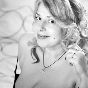 HOT HOT HOT - big boobs