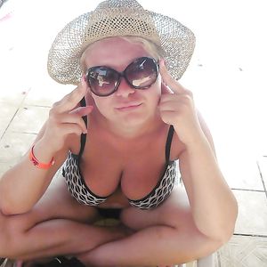 Busty Russian Woman 2353 - big boobs