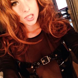 Neue Selfies 20.04.2015 - big boobs