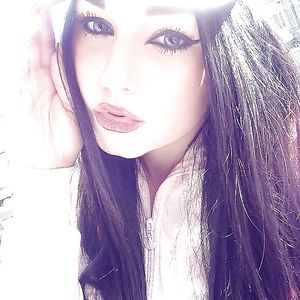 denisa hot - brunette