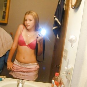 Selfies In Undies - babe