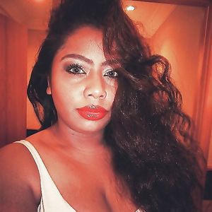 camelia fait sa chaude - bbw