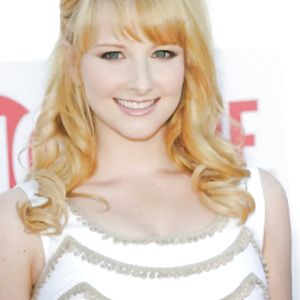 Sexy Melissa Rauch - celebrity