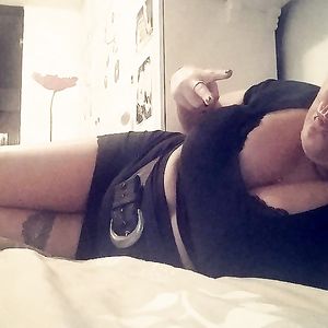 salope facebook boobs - big boobs