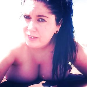 salope facebook boobs - big boobs