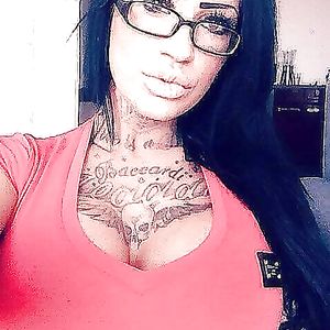 Nadine Svhwester meines Besten Freundes - blonde