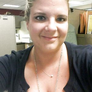 Send tributes of this BBW slut - bbw