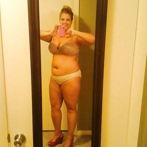 Send tributes of this BBW slut - bbw