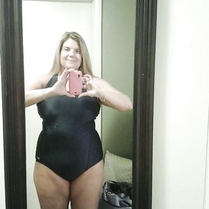 Send tributes of this BBW slut - bbw