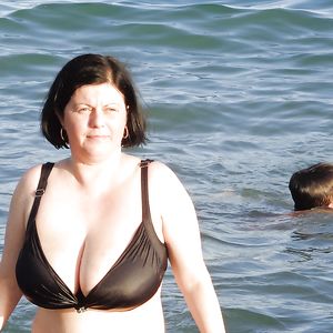 Busty Russian Woman 2380 - big boobs