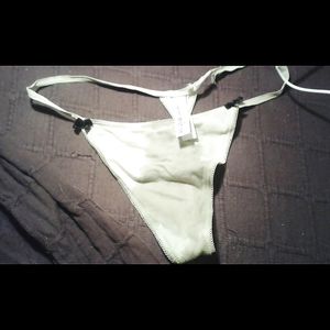 pls tribute the pixs. also the pixs in the other gallary - big boobs