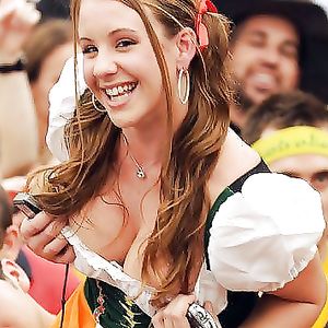 Webtastic Special: The fun, the giant and the other - Vol.52 - big boobs