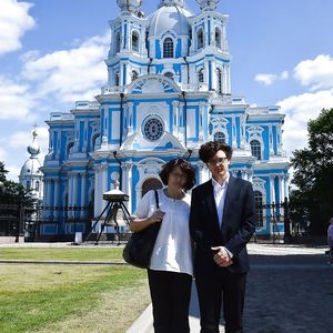 modest bitch Elena - big boobs