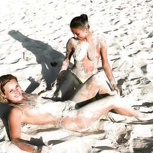 Hot Beach - big boobs