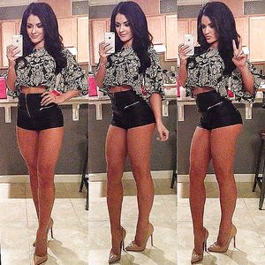 Jolie bombe !!! - big boobs