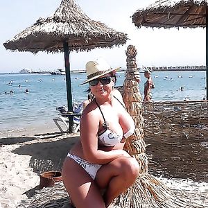 Busty Russian Woman 2359 - big boobs