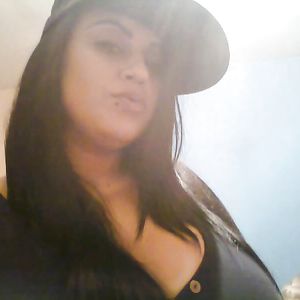 Busty Romanian Gipsy - amateur