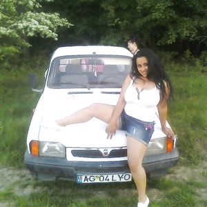 Busty Romanian Gipsy - amateur