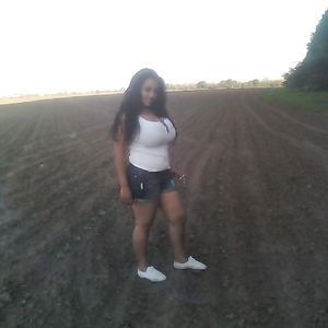 Busty Romanian Gipsy - amateur