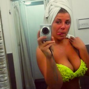 Big tits, big ass fuckmeat - amateur