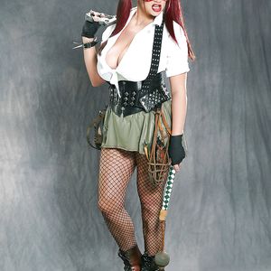 Nadine - Fantasy - big boobs