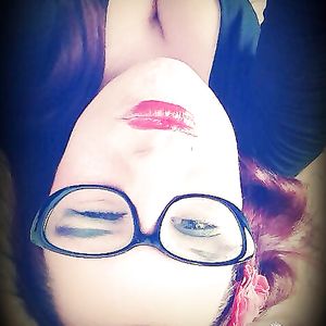 salope facebook gros seins - teen