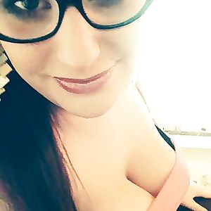 salope facebook gros seins - teen