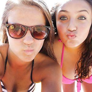 iranian slut Annahita - tits