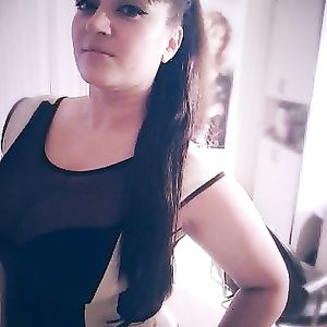 Busty Russian Woman 2376 - big boobs