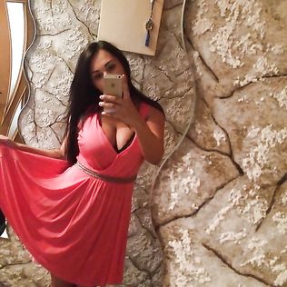 Busty Russian Woman 2371 - big boobs