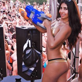 sexy girls facebookkkkk - big boobs