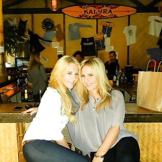 MORE PICTURS OF ME & MY HOT GIRLFRIENDS # 2 - babe