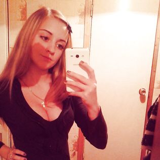 Perfect hot girl - 4 - tits