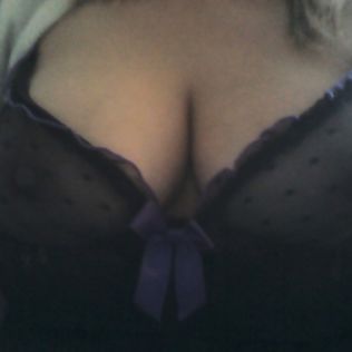 Legit my mums pussy and big tits - mature