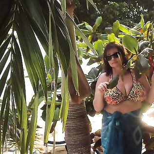 Busty Russian Woman 2280 - big boobs